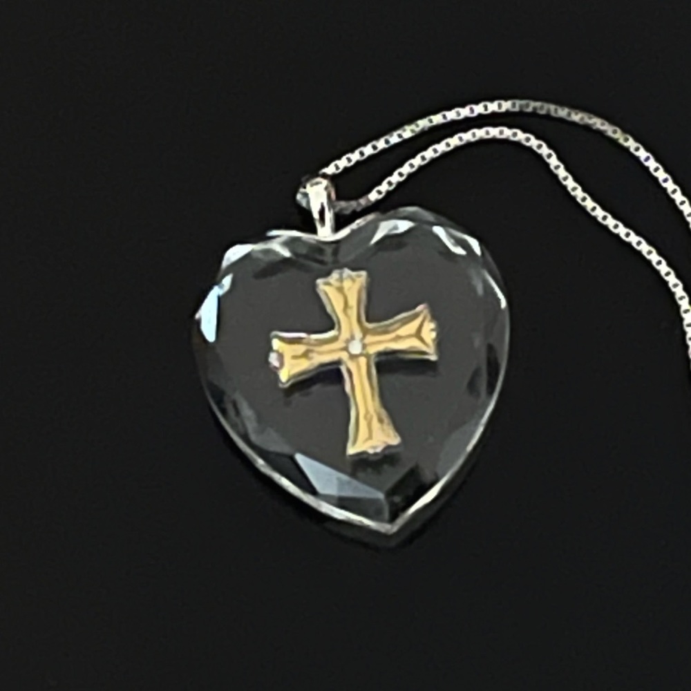 ✨Beautiful Gold Filled Cross Transparent Heart Pendant Necklace